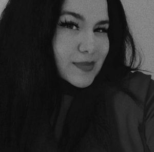 Meet your Posher, Krystal